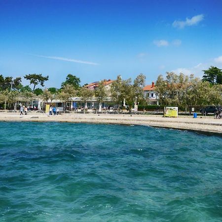 Beautiful Apartments First Row To The Sea Porec Luaran gambar